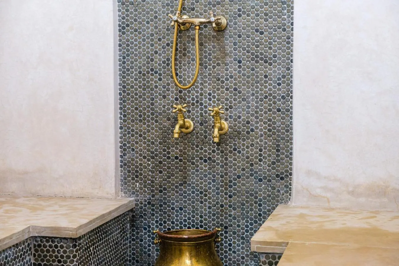 Riad Dar Davia - Jacuzzi Rooftop - Breakfast Marakeş